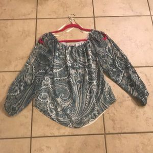 White House black market, cold/peaks boo sleeves